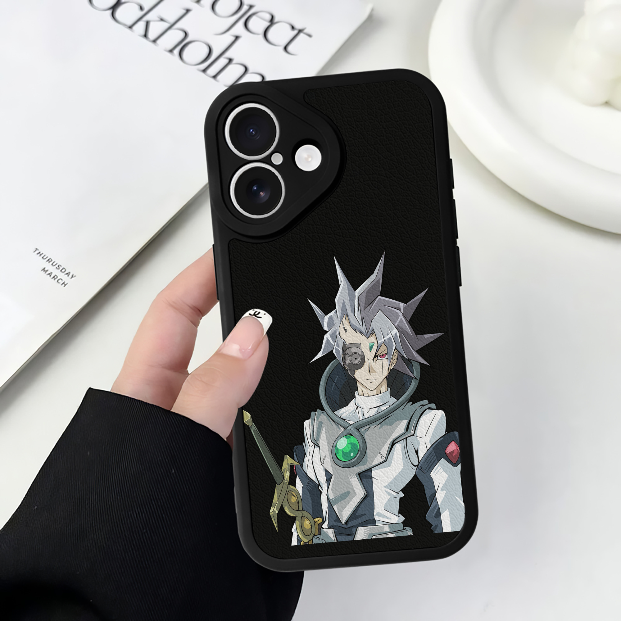 遊☆戯☆王 Yu-Gi-Oh! 【iPhone 16シリーズ対応】シリコンスマホケース（レザー調） 材質：シリコン